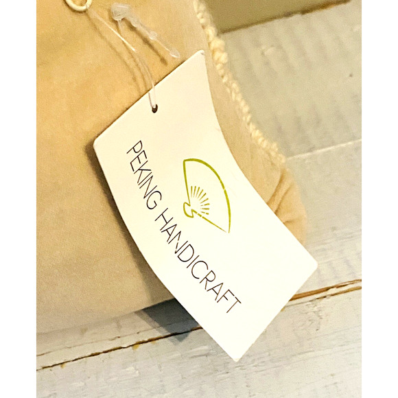 New with Tags Peking Handicraft Hook Pillow 15" x 15" Floral Vase Design - Picture 8 of 9